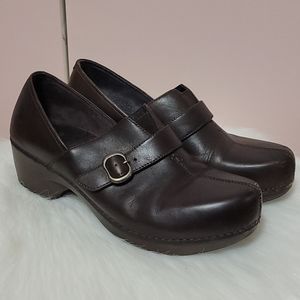 Dansko Tamara Brown Leather Clogs Size 42